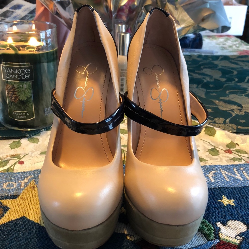Jessica Simpson Cream High Heels